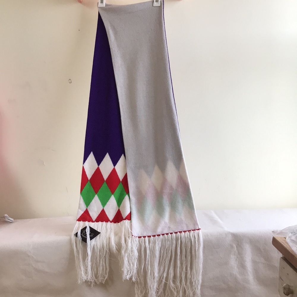 NWT Cashmere scarf Extra long rectangle Holiday red & green & purple & cream - Picture 5 of 10